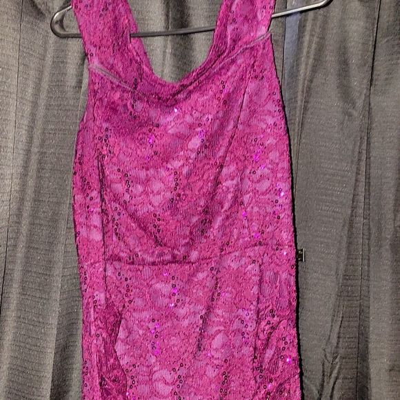 Dress - Picture 1 of 3
